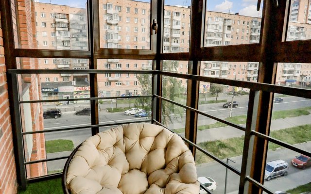 Studiya Na Naberezhnoy S Vidom Na Prud Gorykogo 163 Flat