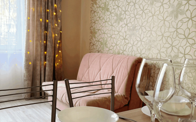 Апартаменты Уютная евро 2-к на Водопьянова