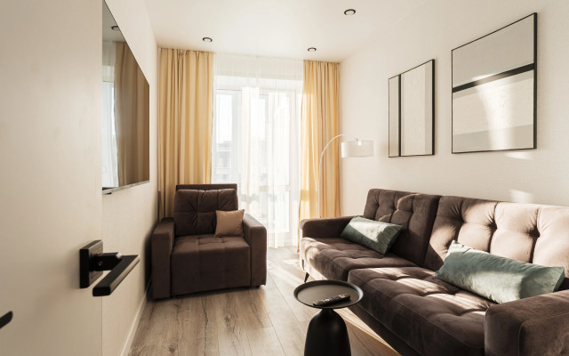 Трехкомнатная Квартира в Центре с Новым Ремонтом