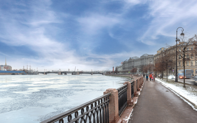 Апартаменты на набережной Макарова 14