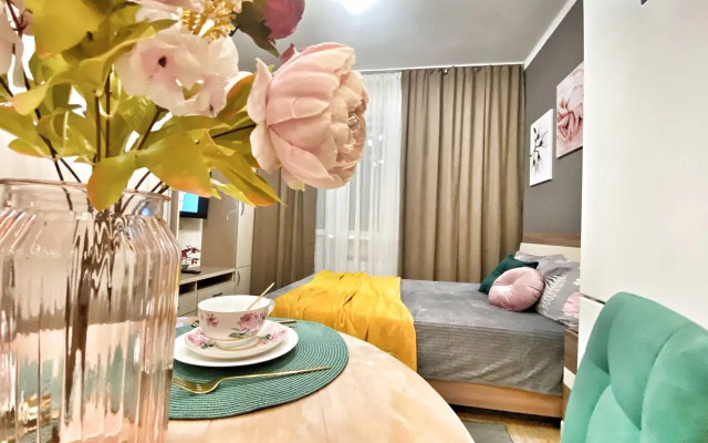 Квартира Студия на Александра Усольцева 15