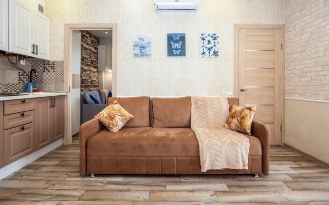 More Rooms na Marsovom Apartment