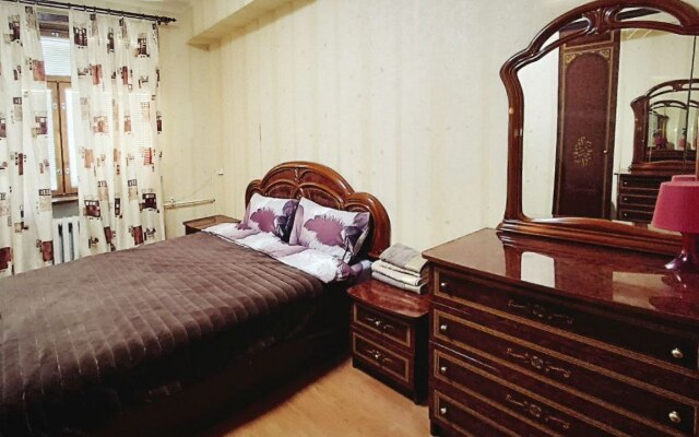 2 Komnatnaya V Tsentre Goroda Flat