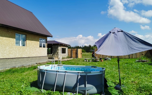 Частный дом Бобра Зюраткуль