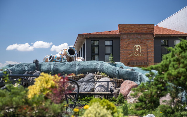 Курортный отель Mosavali