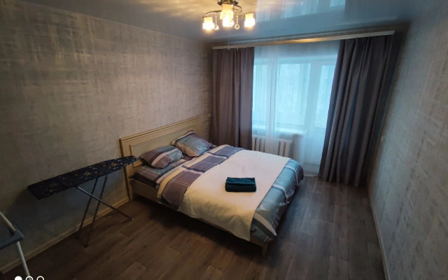 Квартира Аллея Труда 16 с Балконом