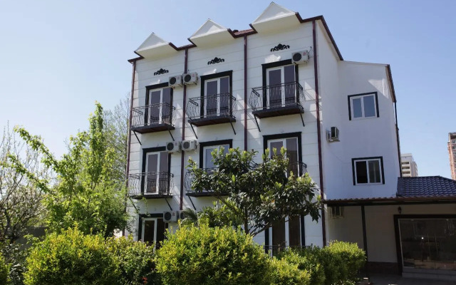 Ahchyipsyi Guest House