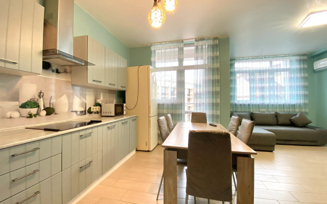 Zhk "poseydon" 836. Mamayka. Dvukhkomnatnaya S Balkonom (Trustcontrol) Flat