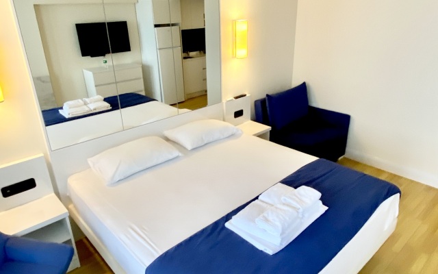 Mygeorgia Llc Orbi City  Apart Hotel