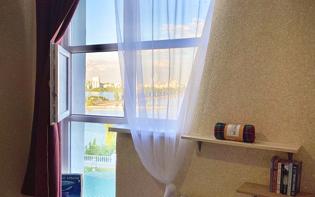 Апартаменты Лофт-Студия с видом на воду