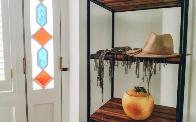 Апартаменты Эль Колониаль с балконом в Старой Гаване