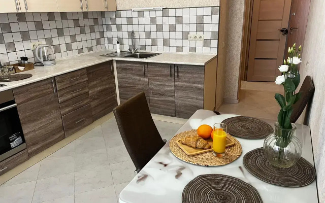 S Panoramnym Vidom Flat