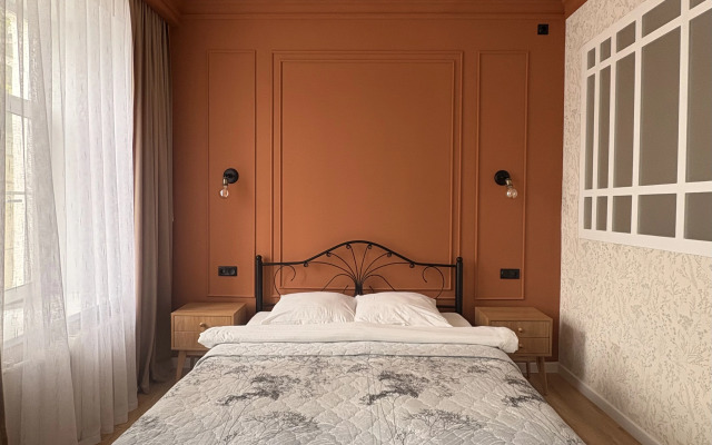 V Tsentre Goroda Flat