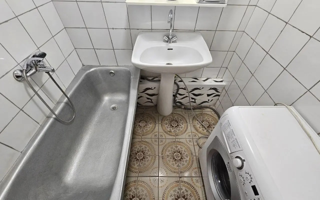L.v.hotels Na Prospekte Lenina 88 Flat