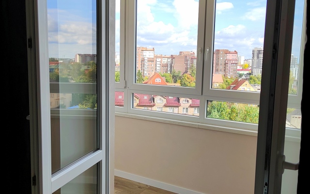 Svetlaya kvartira s prekrasnym vidom Flat
