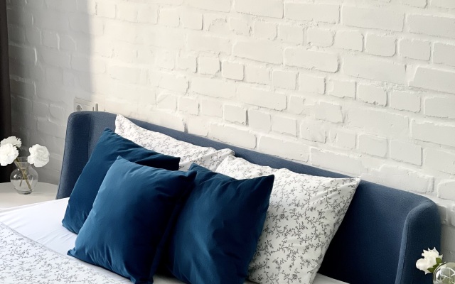 White Cozy Home Flat
