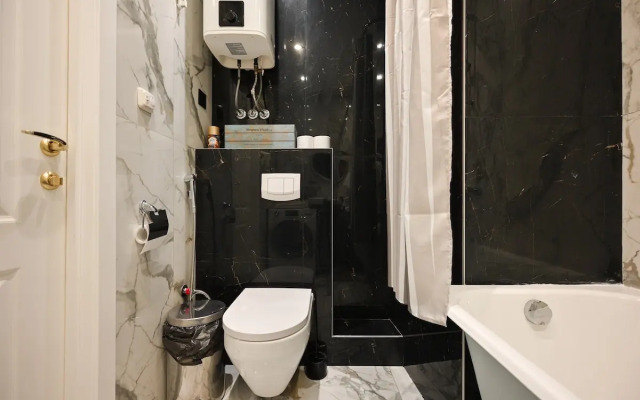1912 U Gornogo Instituta Flat
