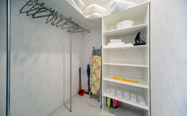 Na Pervoy Beregovoy Linii Ot Home Group apartments Apartments