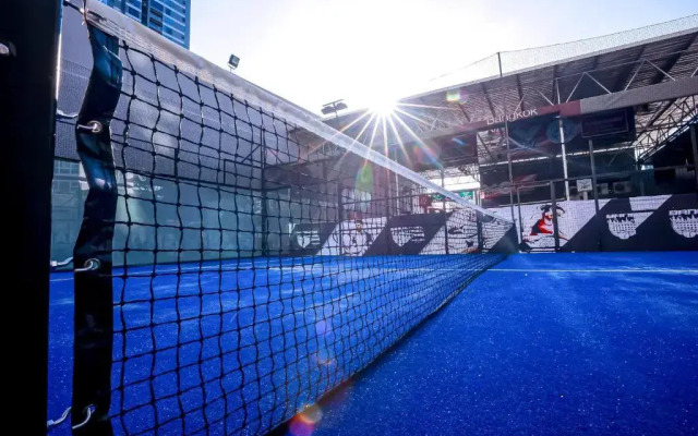 Отель Ambassador Bangkok Hotel