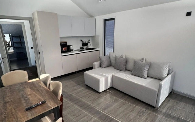 Глэмпинг Отель Высоцкий