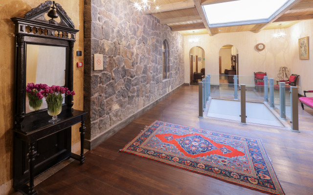 Apricot Hotel Yerevan