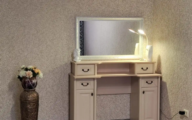 Апартаменты 2-комнатные в Центре Города на Феоктистова