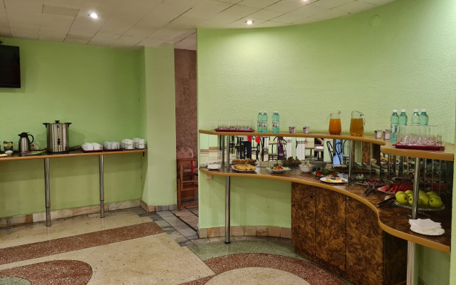 Гостиница Молодежная