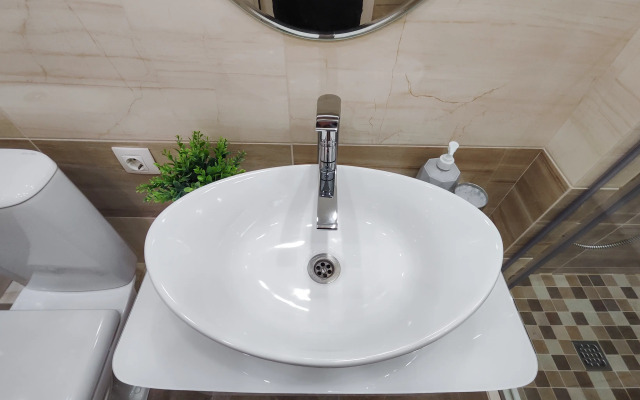 V Tsentre Petrozavodska U Naberezhnoy Flat