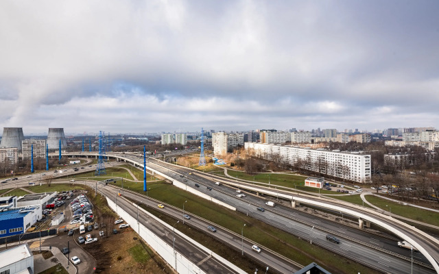 Vidovaya s balkonom na solnechnoj storone Flat