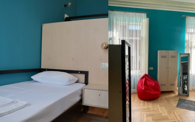 Communa Good Vibes Hostel