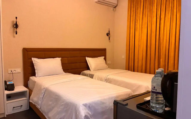Отель Donish Hotel