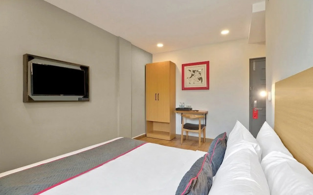 Consulate By Book Meri Hotel