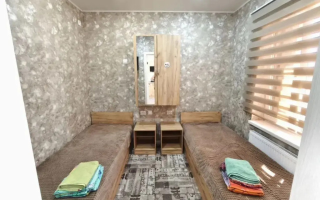 Квартира уютная двухкомнатная на 50 Лет Октября