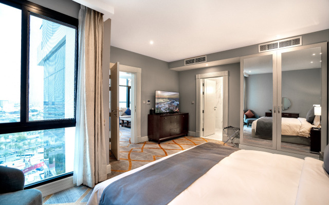 Royal Sherao Hotel