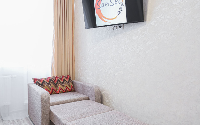 Апартаменты SunSet Радионова 202