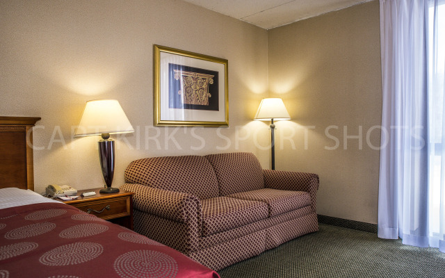 Отель Ramada Hotel & Conference Center