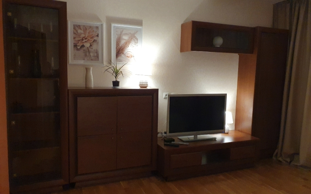 Po Ulitse Pobedy Flat
