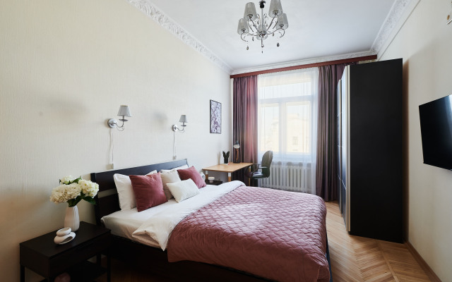 GM Trekhkomnatnye s vidom na Tverskuyu Apartments