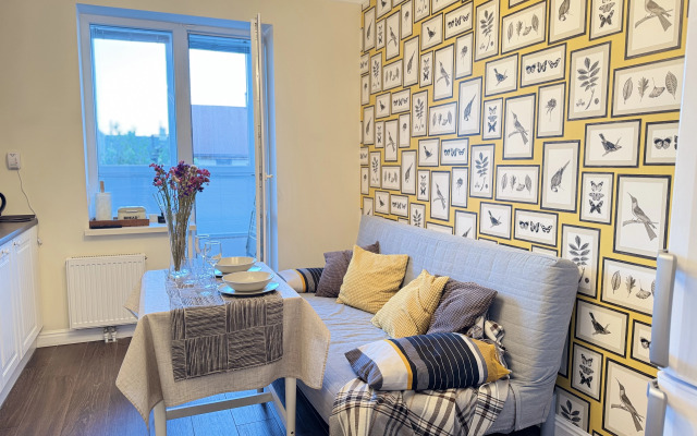 V Tsentre Lazurnaya Ptichka Flat