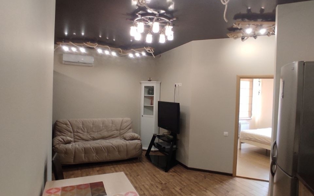 Na Dzerzhinskogo 64 Flat