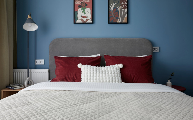 Апартаменты MyHomeYourHome на Проспекте Буденного д.15