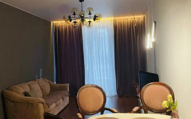Sovremennaya I Komfortnaya Kvartira V Tsentre Goroda Permi Flat - Apartment in Perm - Photo 2