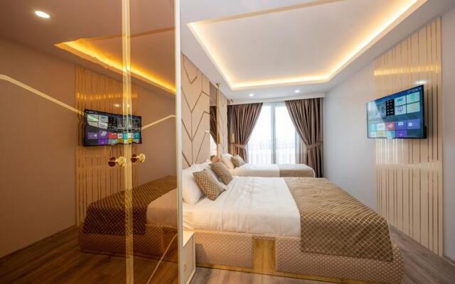 Luxury Airport Hotel by Zazzoni