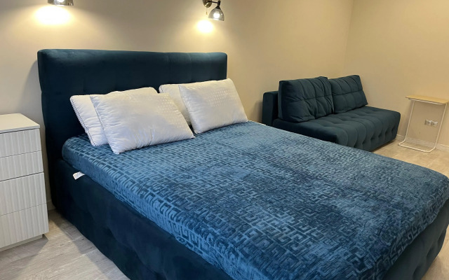 Na Moskovsom Bulvare Flat