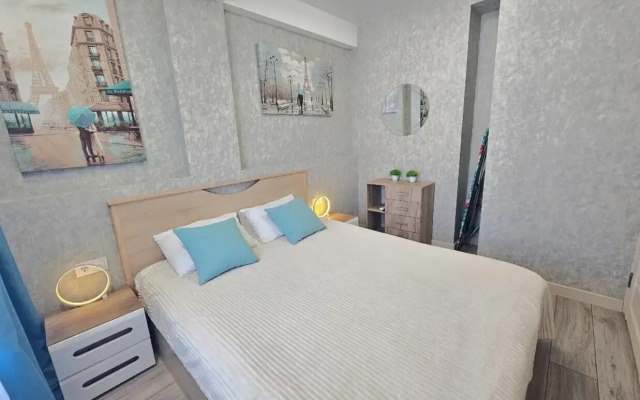 Na Ul  Staroshosseynaya 5k5 Apartments