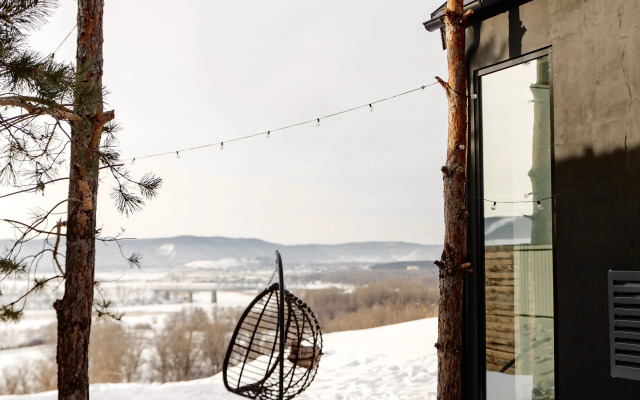 Частный дом С панорамой на горы реку Сок