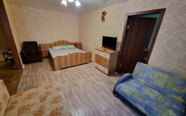 Na prospekte Gagarina 8 liniya Apartments