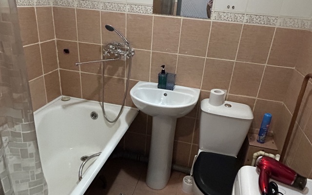 Kvartira Na Dobrohotova 14 Apartments