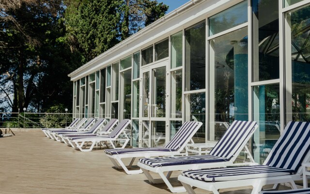 Amra Park Hotel & Spa