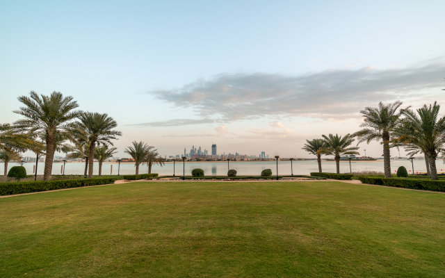 GLOBALSTAY apartments by the sea on Palm Jumeirah with a private beach